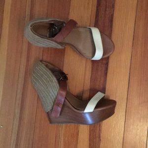 Gianni Bini wedges